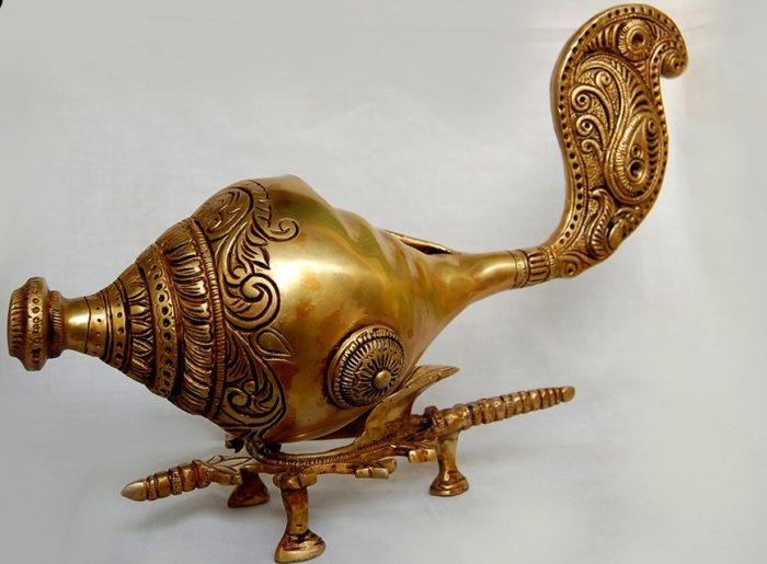 Brass Shankh Statue ( C162 )